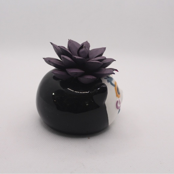 💀 NWOT Halloween Faux Planter with Purple Succulent - Picture 2 of 5